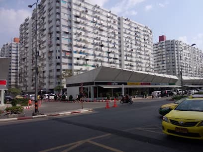 Popular Condominium C4 - Main Image