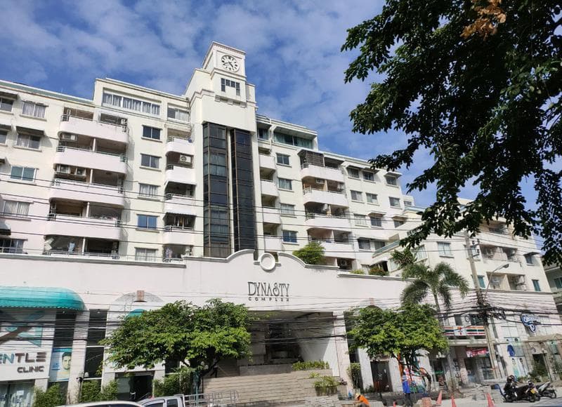 Dynasty Complex - Main Image