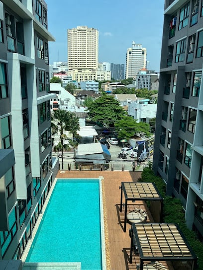 The Cube Premium Ratchada 32
