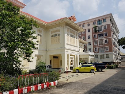 Dusit Avenue