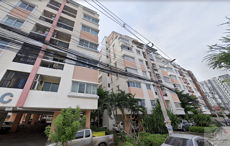 The Breeze Condo